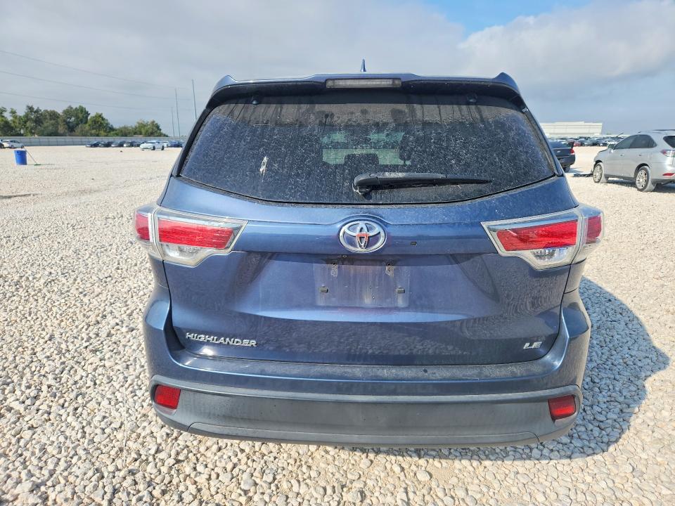 Снимка 6 от търг – 2015 TOYOTA HIGHLANDER с VIN 5TDZKRFH6FS056565