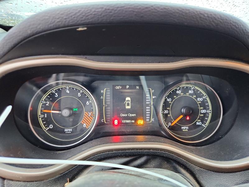 Снимка 9 от търг – 2015 JEEP CHEROKEE с VIN 1C4PJMCS6FW511038