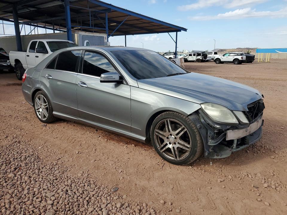 Photo 4 from auction – 2010 MERCEDES-BENZ E with VIN WDDHF5GB7AA060929