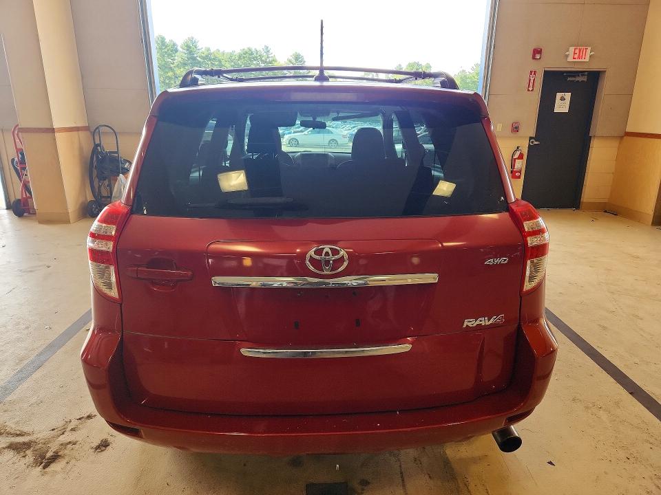 Снимка 6 от търг – 2011 TOYOTA RAV4 с VIN JTMRF4DV5B5046254