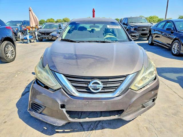 Photo 5 from auction – 2016 NISSAN ALTIMA with VIN 1N4AL3AP8GN330755