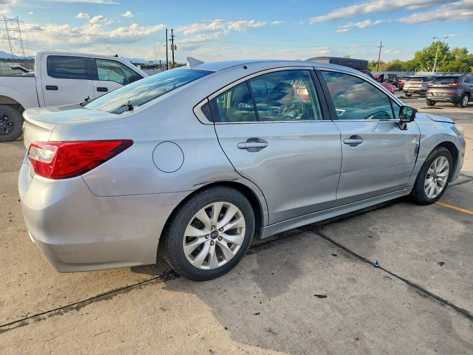 Снимка 3 от търг – 2016 SUBARU LEGACY с VIN 4S3BNBC62G3026811