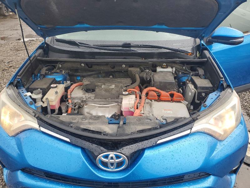 Photo 12 from auction – 2016 TOYOTA RAV4 HV with VIN JTMRJREV7GD049082
