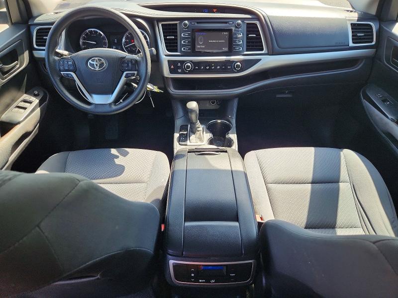 Photo 8 from auction – 2015 TOYOTA HIGHLANDER with VIN 5TDZARFH2FS013893