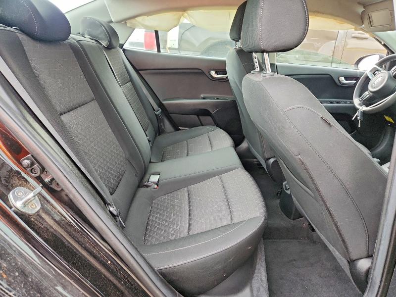 Photo 10 from auction – 2019 KIA RIO with VIN 3KPA24AB7KE172638