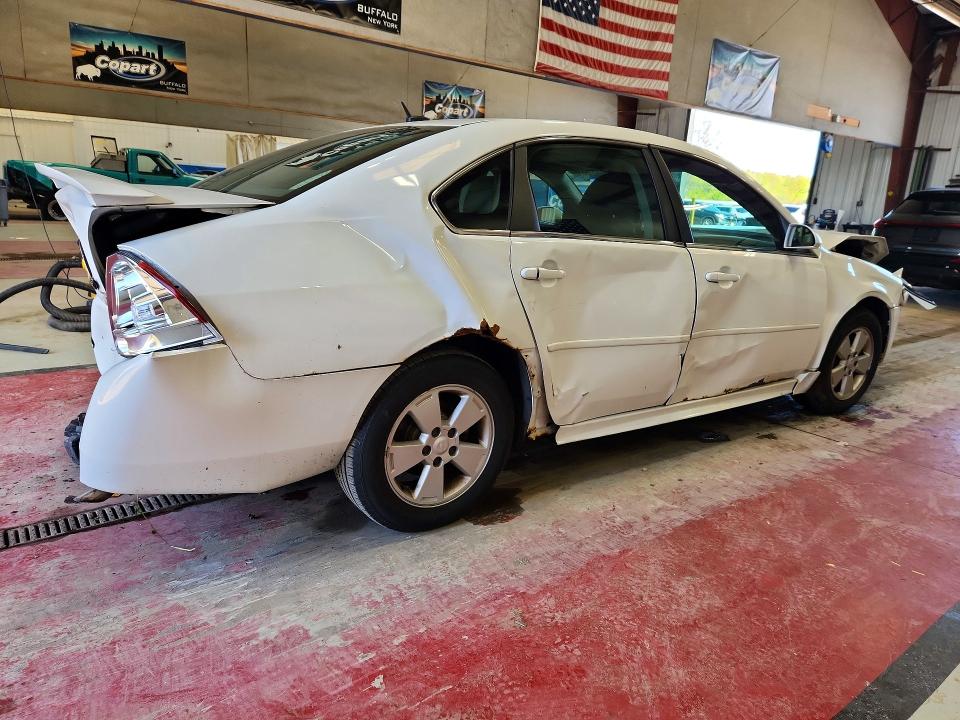 Photo 3 from auction – 2010 CHEVROLET IMPALA with VIN 2G1WB5EN2A1140314