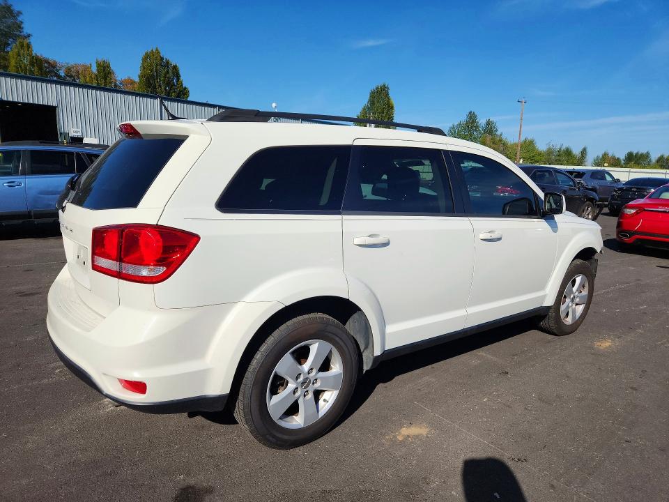 Photo 3 from auction – 2011 DODGE JOURNEY with VIN 3D4PG1FG4BT567258
