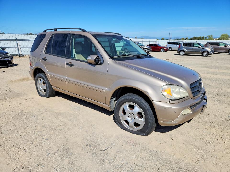 Photo 4 from auction – 2002 MERCEDES-BENZ ML with VIN 4JGAB54E42A290351