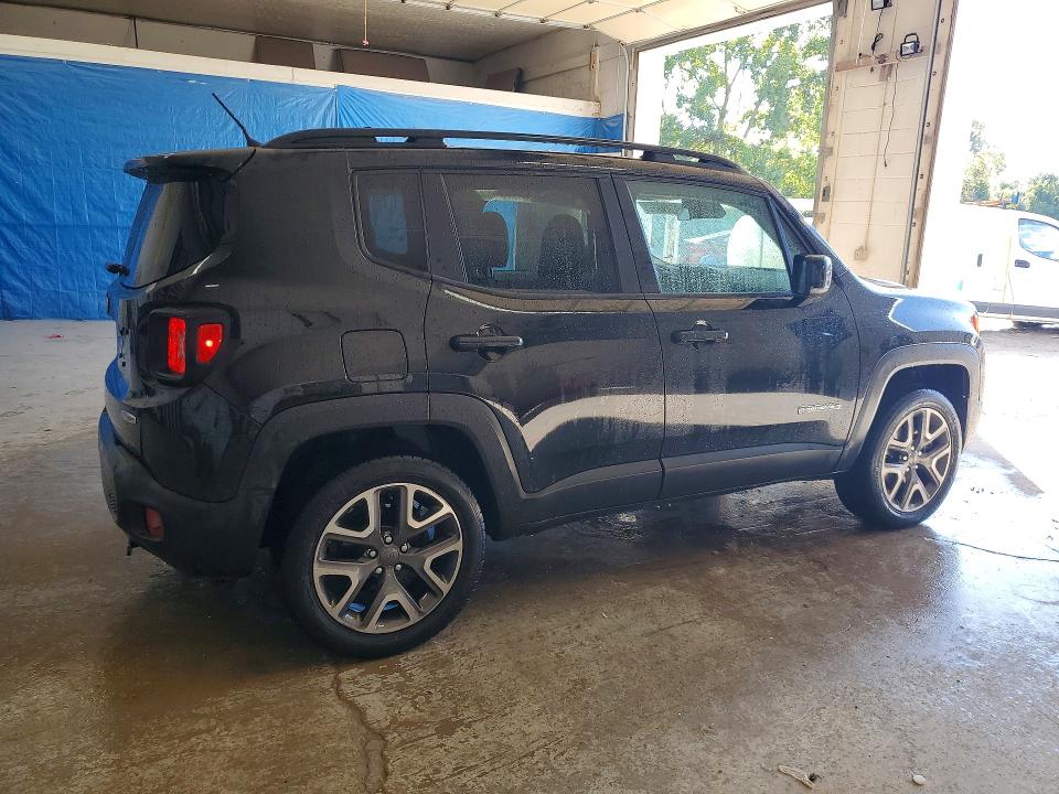 Photo 3 from auction – 2017 JEEP RENEGADE with VIN ZACCJBBB4HPG00059