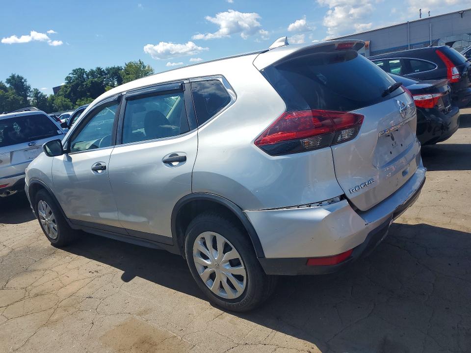 Photo 2 from auction – 2019 NISSAN ROGUE with VIN 5N1AT2MV5KC746552