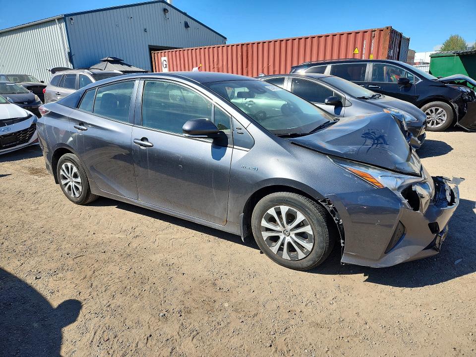 Фото 4 с аукциона – 2016 TOYOTA PRIUS с VIN JTDKBRFU2G3014685