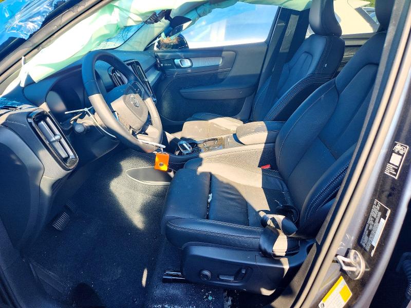 Photo 7 from auction – 2026 VOLVO XC40 with VIN YV4L12UMXT2762244
