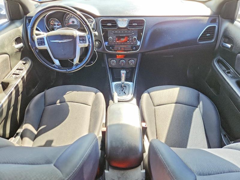 Photo 8 from auction – 2014 CHRYSLER 200 with VIN 1C3CCBBB1EN128566