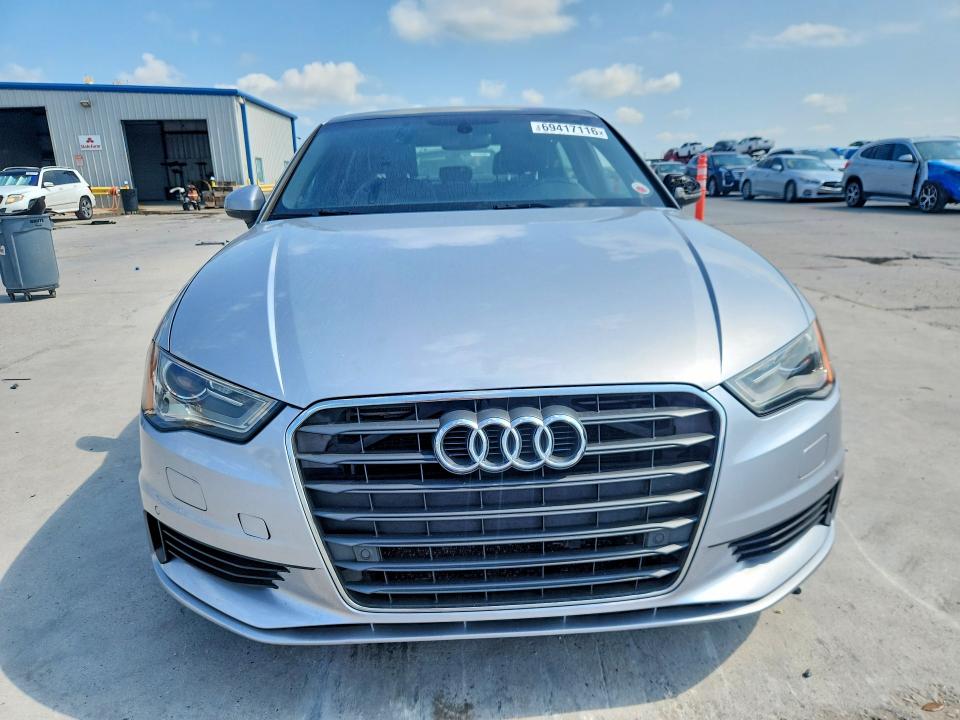 صورة رقم 5 من المزاد - 2016 AUDI A3 مع VIN WAUA7GFF2G1070069