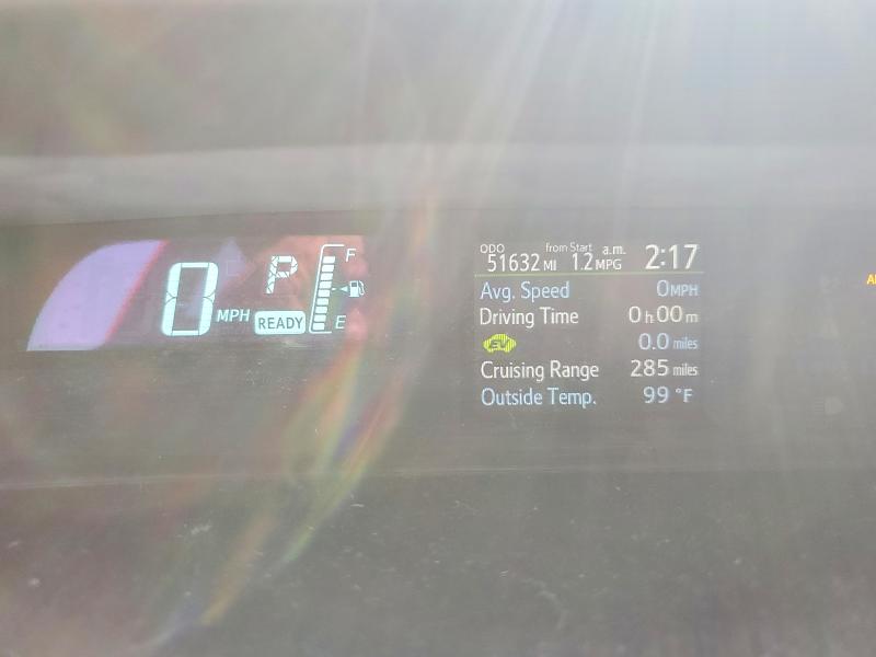 Photo 9 from auction – 2014 TOYOTA PRIUS C with VIN JTDKDTB37E1075401