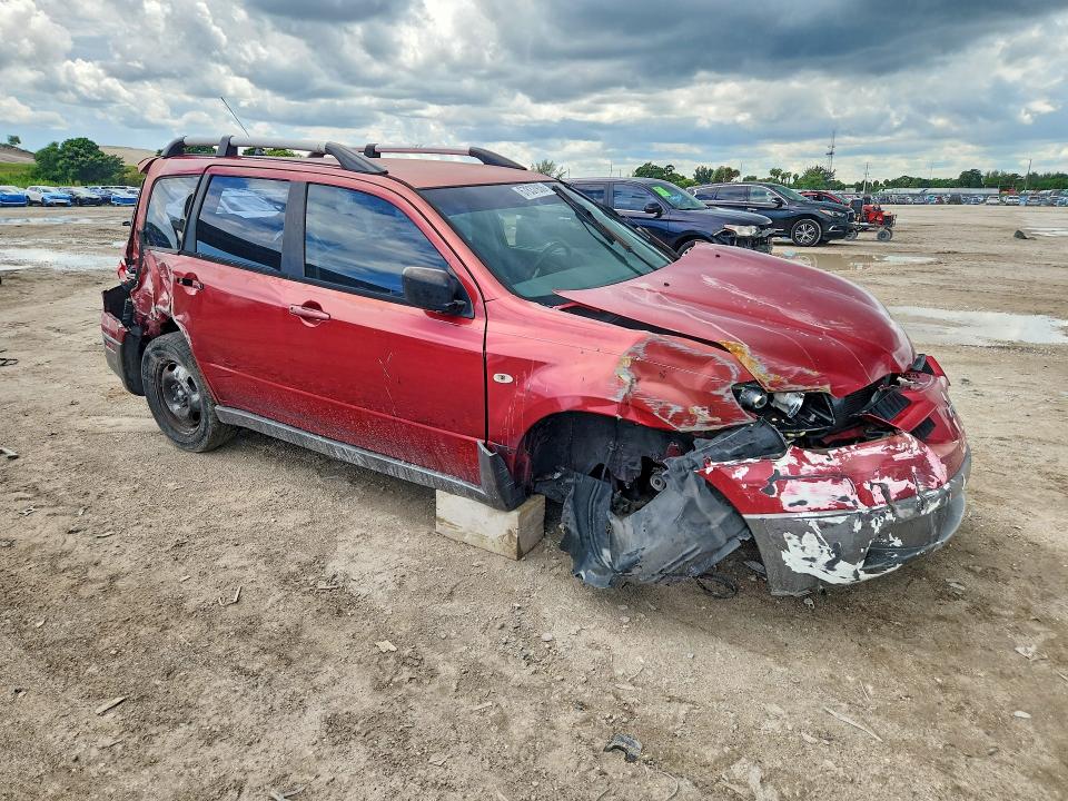 Photo 4 from auction – 2006 MITSUBISHI OUTLANDER with VIN JA4LX31FX6U026078