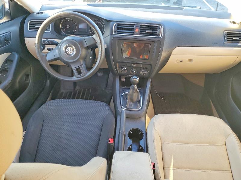 Photo 8 from auction – 2012 VOLKSWAGEN JETTA with VIN 3VWBP7AJXCM002812