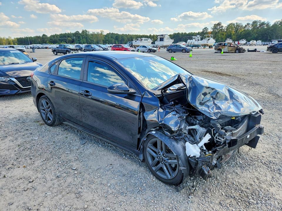 Foto 4 de la subasta – 2021 KIA FORTE con VIN 3KPF34AD4ME392620