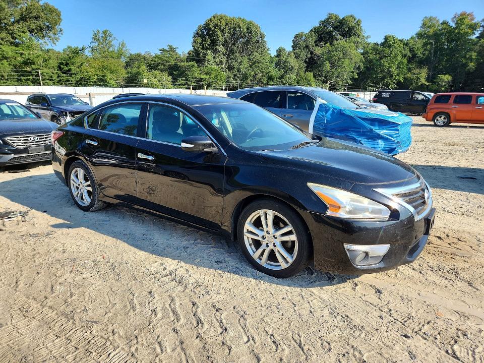 Photo 4 from auction – 2013 NISSAN ALTIMA with VIN 1N4BL3AP2DC134208
