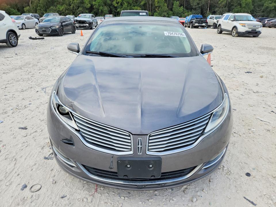 Zdjęcie 5 z aukcji – 2014 LINCOLN MKZ z VIN 3LN6L2LU1ER832493