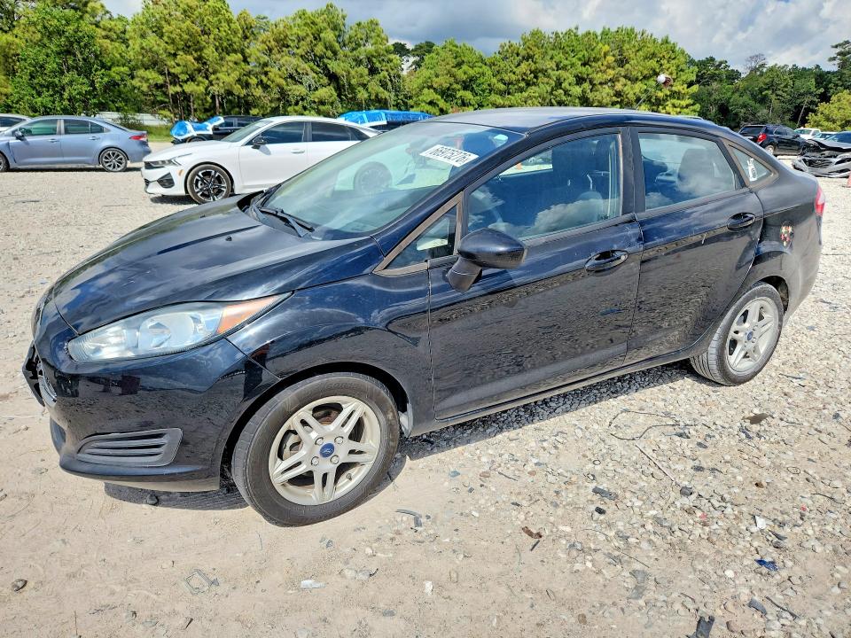 FORD FIESTA 2017 с VIN 3FADP4BJ9HM101112 - Снимка от търг