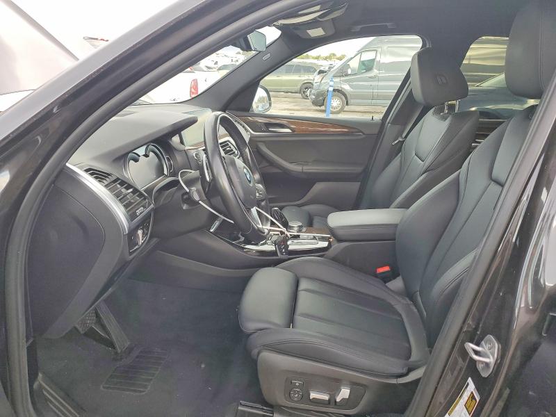 Снимка 7 от търг – 2018 BMW X3 с VIN 5UXTR9C57JLC81441