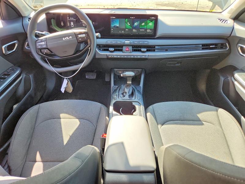 Photo 8 from auction – 2025 KIA K4 with VIN 3KPFT4DE0SE153454