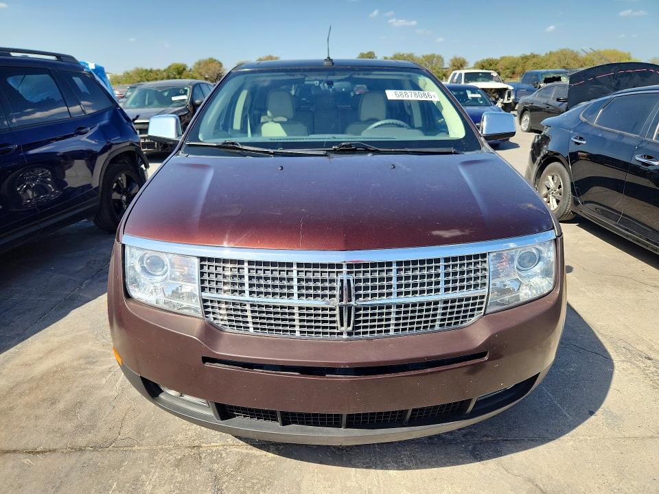 Photo 5 from auction – 2010 LINCOLN MKX with VIN 2LMDJ6JC0ABJ20021