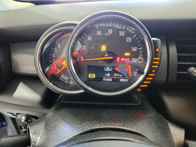 Foto 9 de la subasta – 2017 MINI COOPER con VIN WMWXU1C3XH2F78167