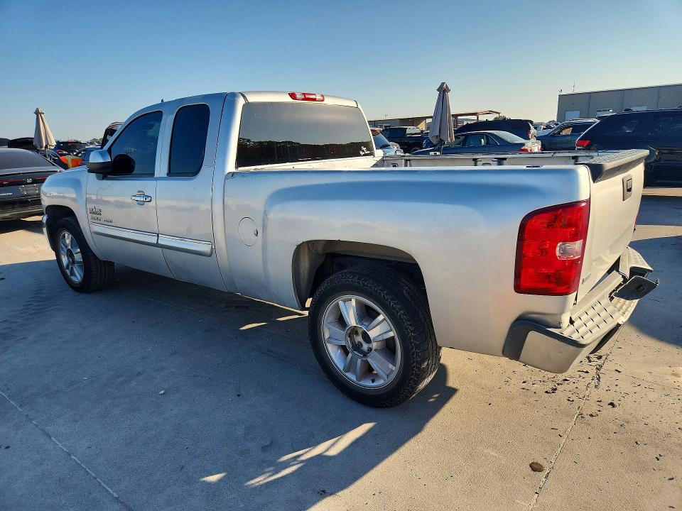 Photo 2 from auction – 2012 CHEVROLET SILVERADO with VIN 1GCRCSE0XCZ201844