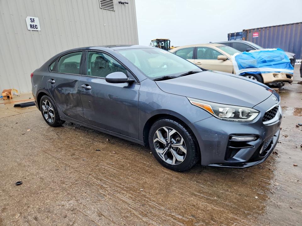 Photo 4 from auction – 2021 KIA FORTE with VIN 3KPF24AD2ME388245