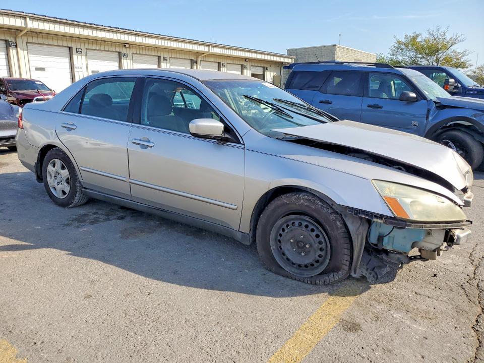 Снимка 4 от търг – 2007 HONDA ACCORD с VIN 3HGCM56467G708530