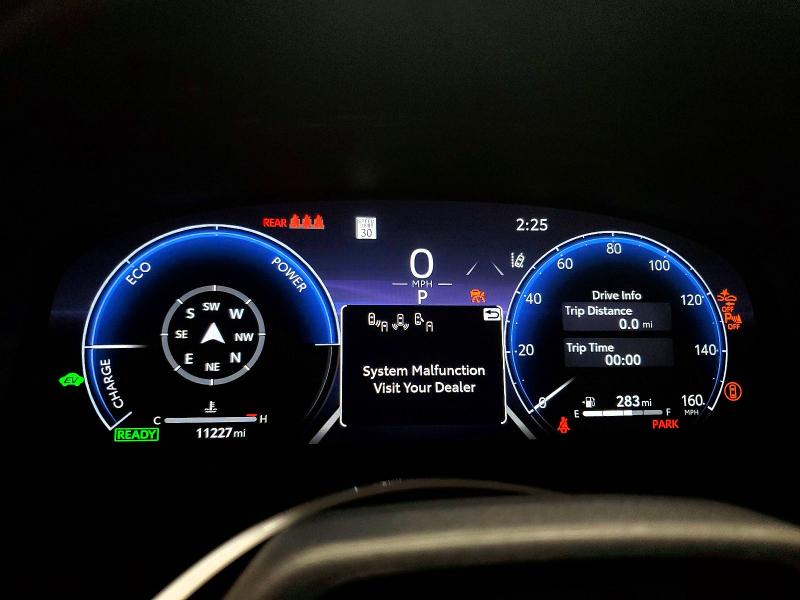 Photo 9 from auction – 2025 TOYOTA CAMRY with VIN 4T1DBADK1SU532197