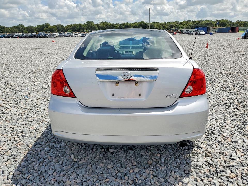 Zdjęcie 6 z aukcji – 2007 SCION TC z VIN JTKDE177570182602