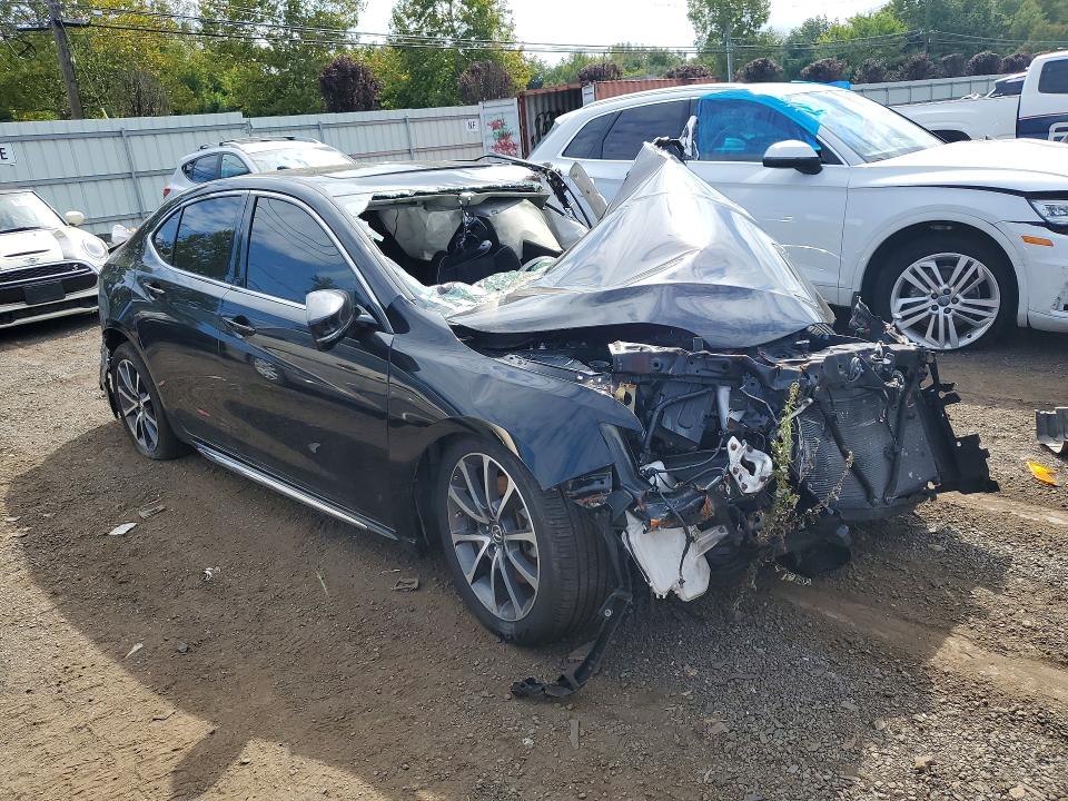 Photo 4 from auction – 2018 ACURA TLX with VIN 19UUB2F55JA001832