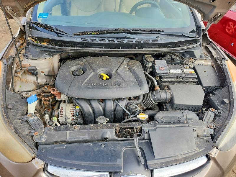 Снимка 11 от търг – 2012 HYUNDAI ELANTRA с VIN 5NPDH4AE9CH146643