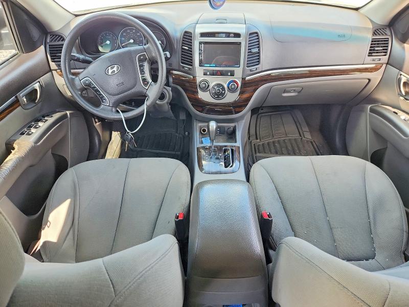 Foto 8 de la subasta – 2010 HYUNDAI SANTA FE con VIN 5NMSG3AB7AH362026