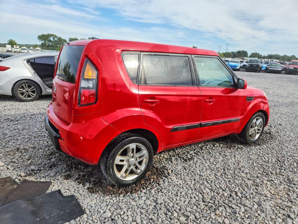 Photo 3 from auction – 2011 KIA SOUL with VIN KNDJT2A23B7196663