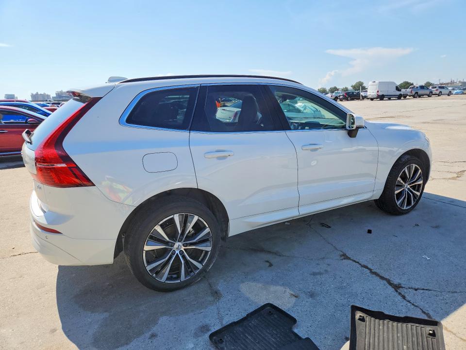 Zdjęcie 3 z aukcji – 2022 VOLVO XC60 z VIN YV4L12DK1N1951680