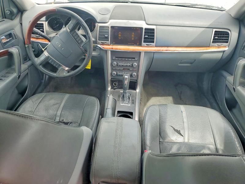 Photo 8 from auction – 2010 LINCOLN MKZ with VIN 3LNHL2GC7AR619827