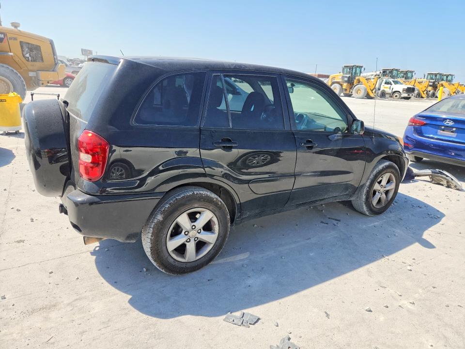 Photo 3 from auction – 2005 TOYOTA RAV4 with VIN JTEGD20V350064689