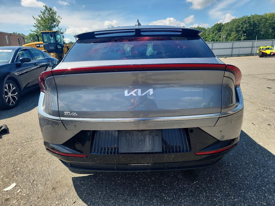 Photo 6 from auction – 2024 KIA EV6 with VIN KNDC34LA2R5202239