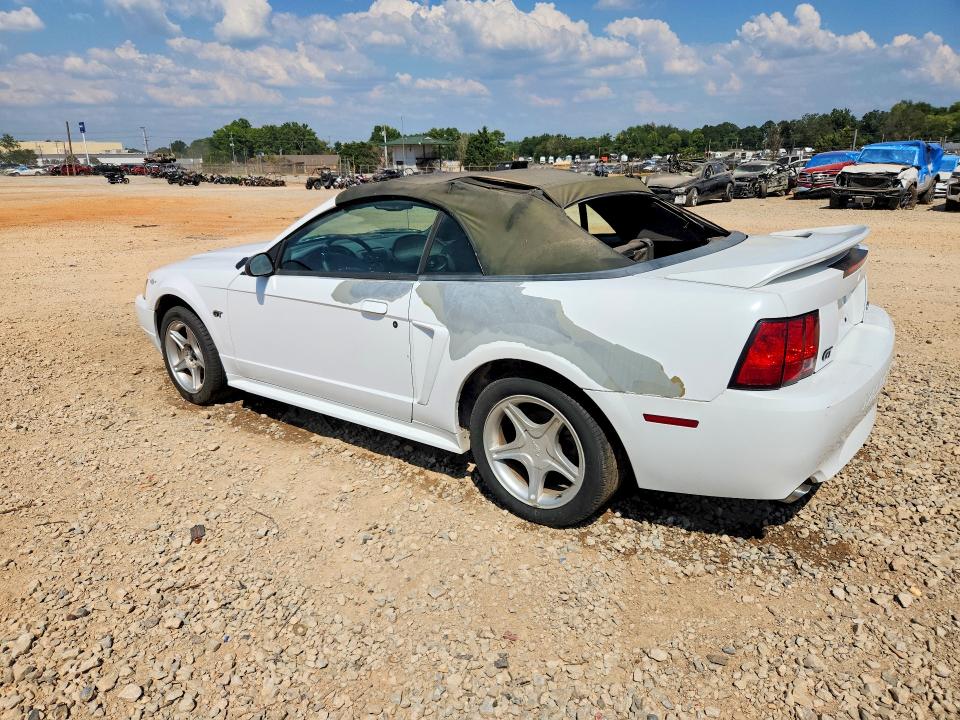 Photo 2 from auction – 2000 FORD MUSTANG with VIN 1FAFP45X8YF211514