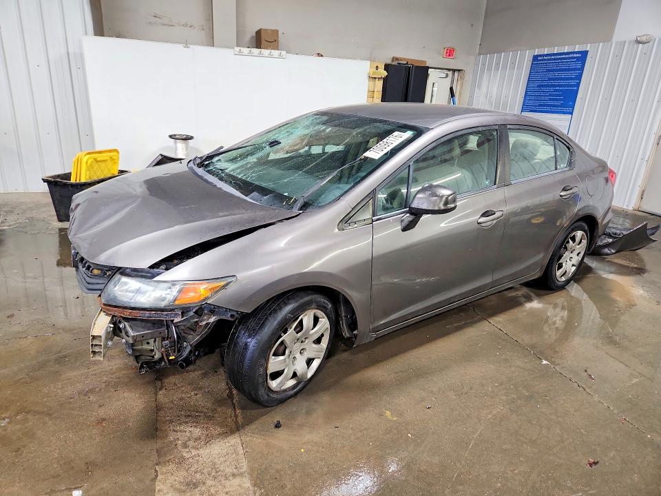 Photo 1 from auction – 2012 HONDA CIVIC with VIN 19XFB2F57CE065233