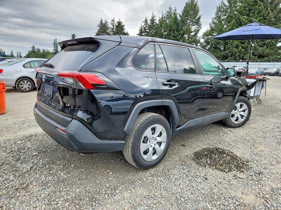 Photo 3 from auction – 2023 TOYOTA RAV4 with VIN 2T3H1RFV7PC233677