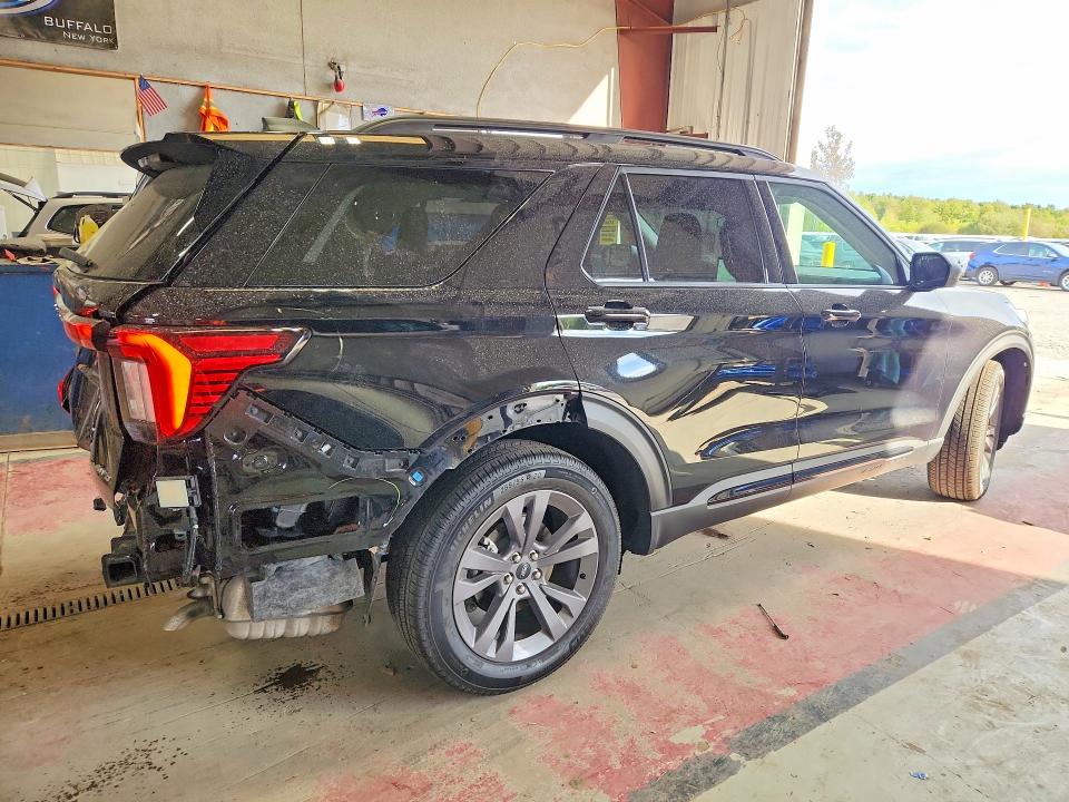 Photo 3 from auction – 2026 FORD EXPLORER with VIN 1FMUK8DH8TGB16919