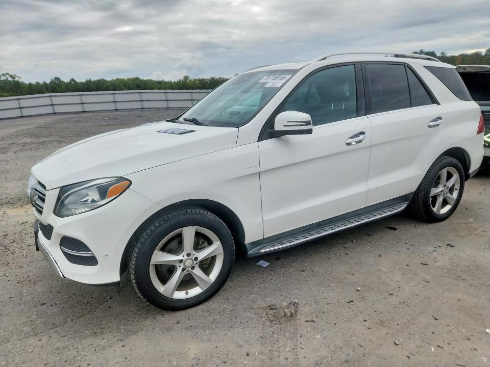 MERCEDES-BENZ GLE 2016 с VIN 4JGDA5HB3GA689095 - Снимка от търг