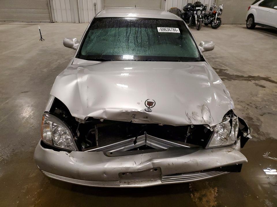 Foto 5 de la subasta – 2005 CADILLAC DEVILLE con VIN 1G6KD54Y15U228330
