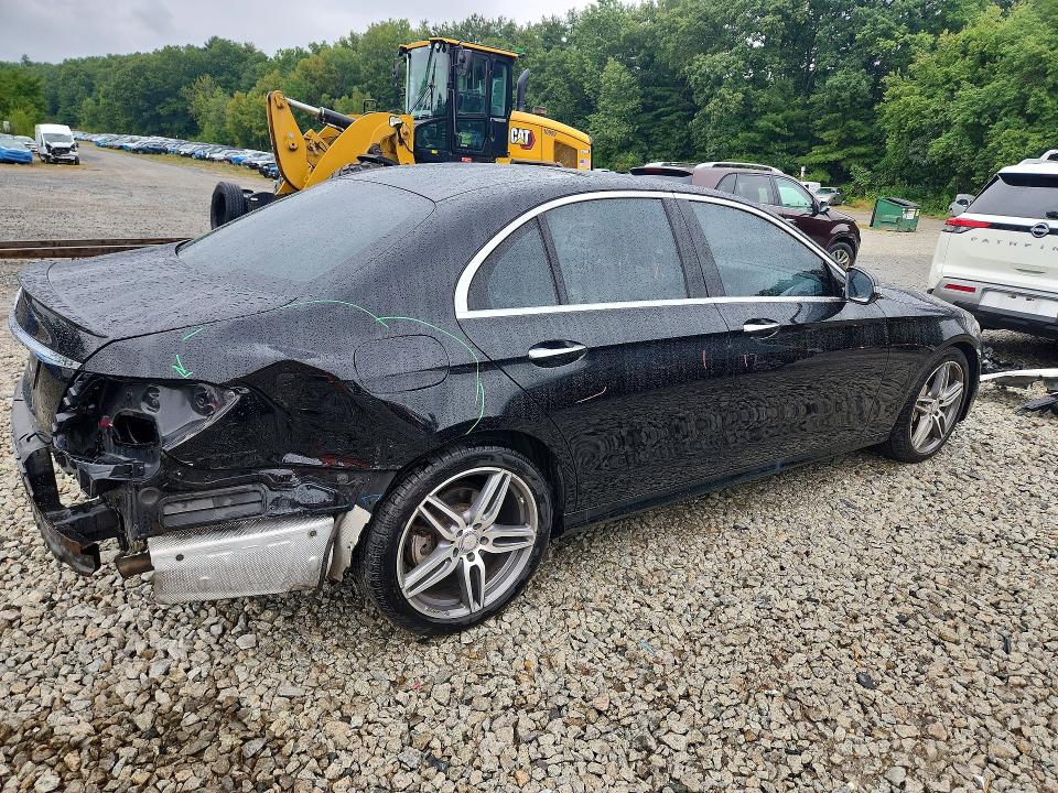 صورة رقم 3 من المزاد - 2017 MERCEDES-BENZ E مع VIN WDDZF4KB6HA094036