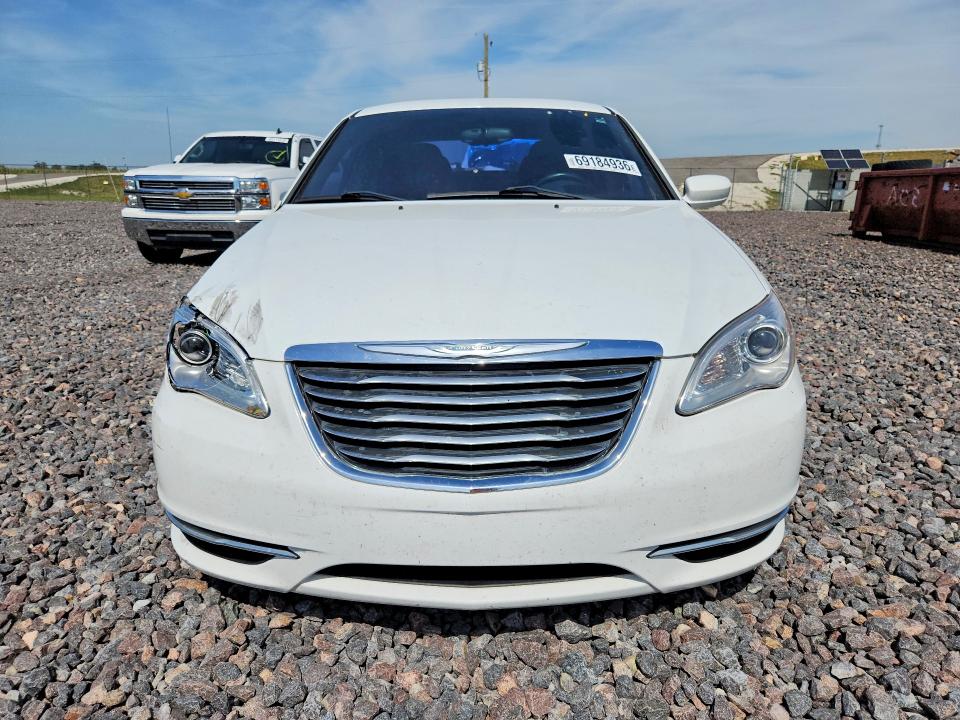 صورة رقم 5 من المزاد - 2011 CHRYSLER 200 مع VIN 1C3BC1FB8BN549678